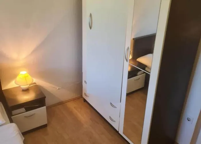 Rubbi - Three Bedroom With Terrace * Vrsi