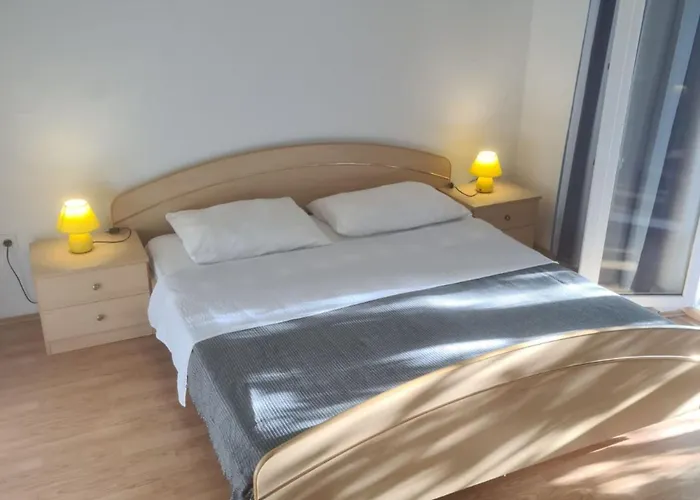 Rubbi - Three Bedroom With Terrace Appartamento