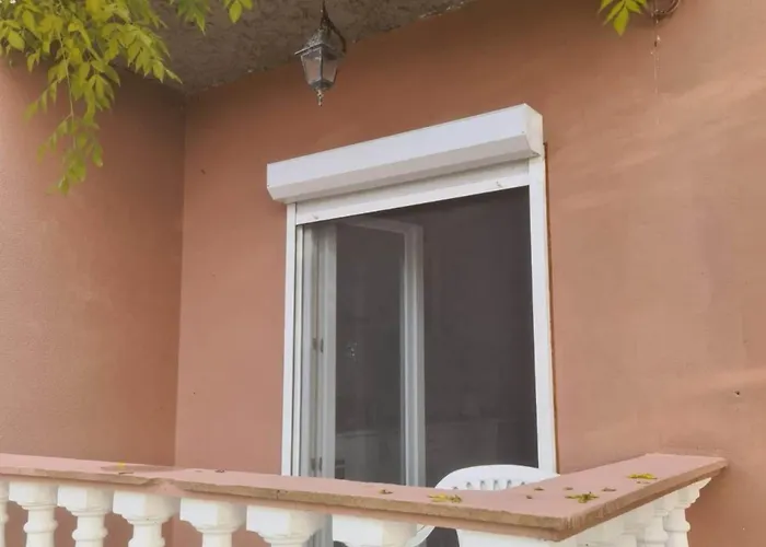 Appartamento Rubbi - Three Bedroom With Terrace *